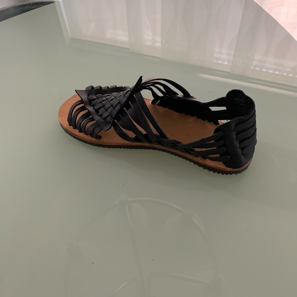 Sandals - Picture 12 of 14
